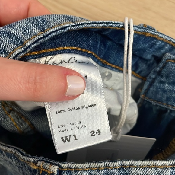 VICI KanCan distressed boyfriend jeans - Picture 10 of 11